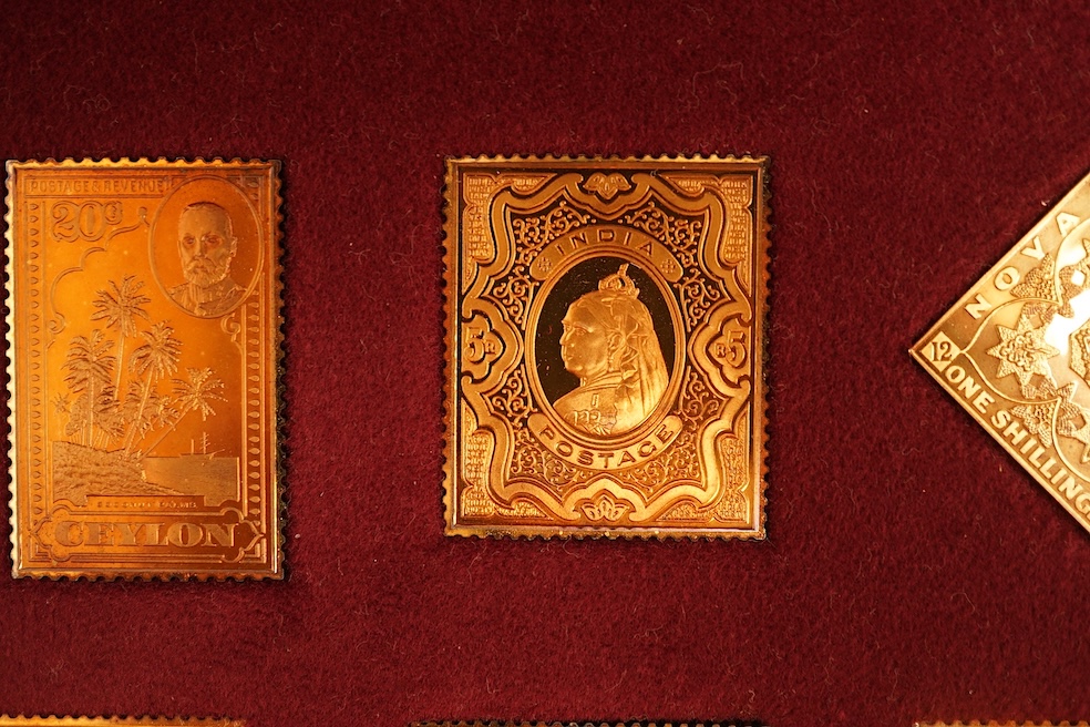 Hallmark Collections 'The Empire Collection', set a 25 silver guilt replica stamps, cased with certificate